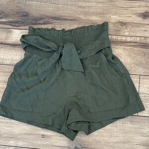 Abercrombie & Fitch Olive Green Women's Shorts XS